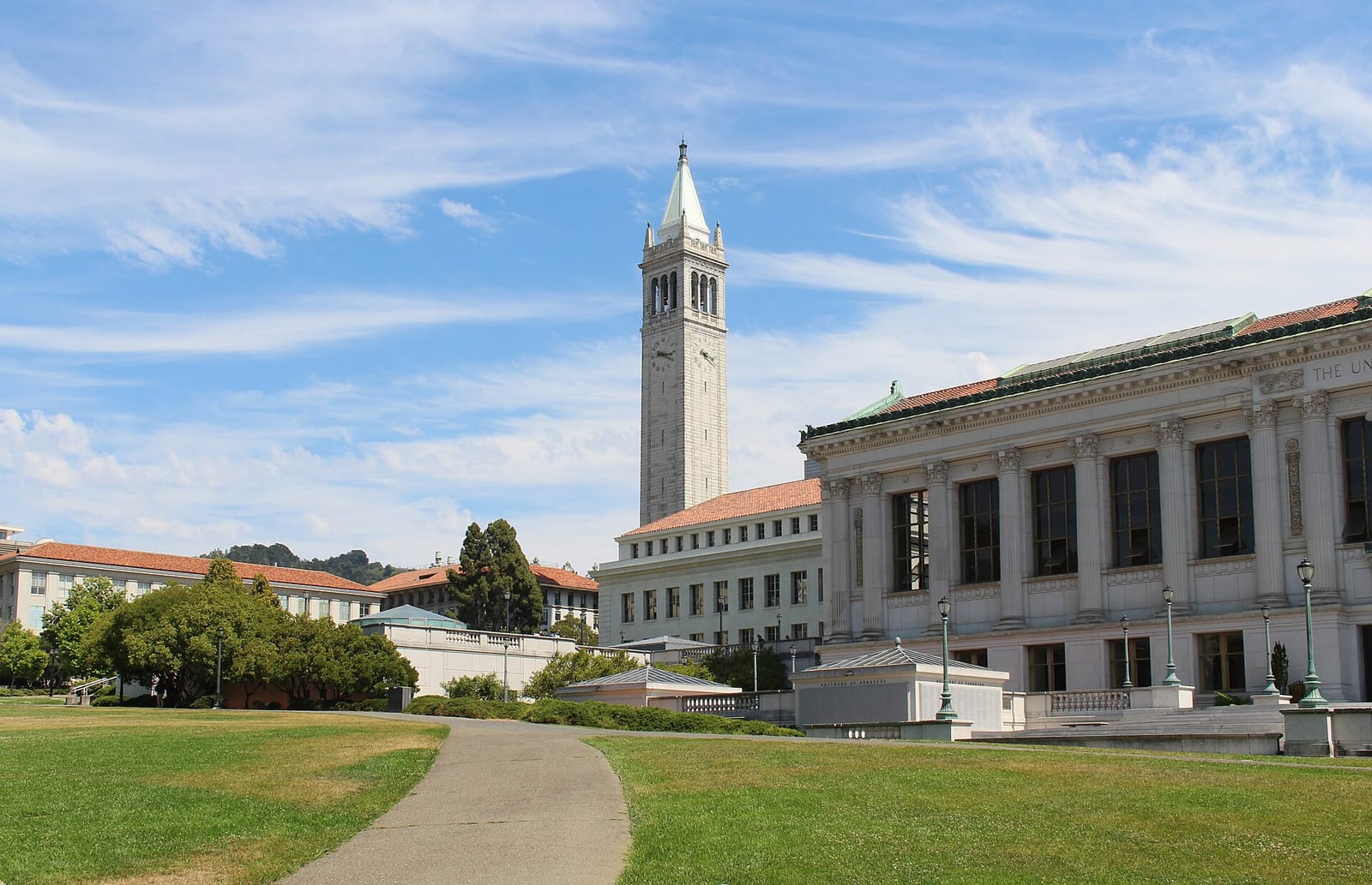 Sather Tower seen from Memorial Glade at the University of California, Berkeley